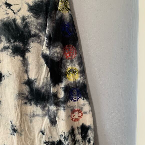 Marvel Tie Dye Long Sleeve Cotton Tee Shirt Sz M -FLAW - Picture 6 of 13